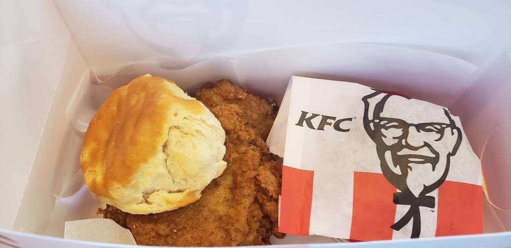 KFC | restaurant | 315 W University Dr, Denton, TX 76201, USA | 9402207438 OR +1 940-220-7438