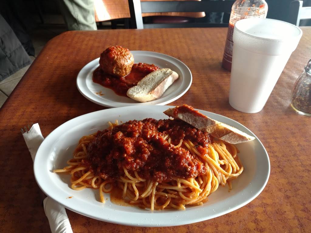 Salernos Pizzeria & Eatery | restaurant | 1716 E Kensington Rd, Mt Prospect, IL 60056, USA | 8476992822 OR +1 847-699-2822