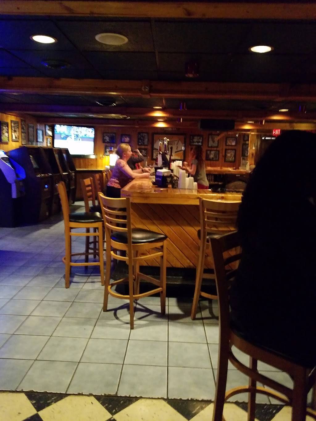 31 Sports Bar & Grille | restaurant | 1020 Washington Pike, Bridgeville, PA 15017, USA | 4122217808 OR +1 412-221-7808