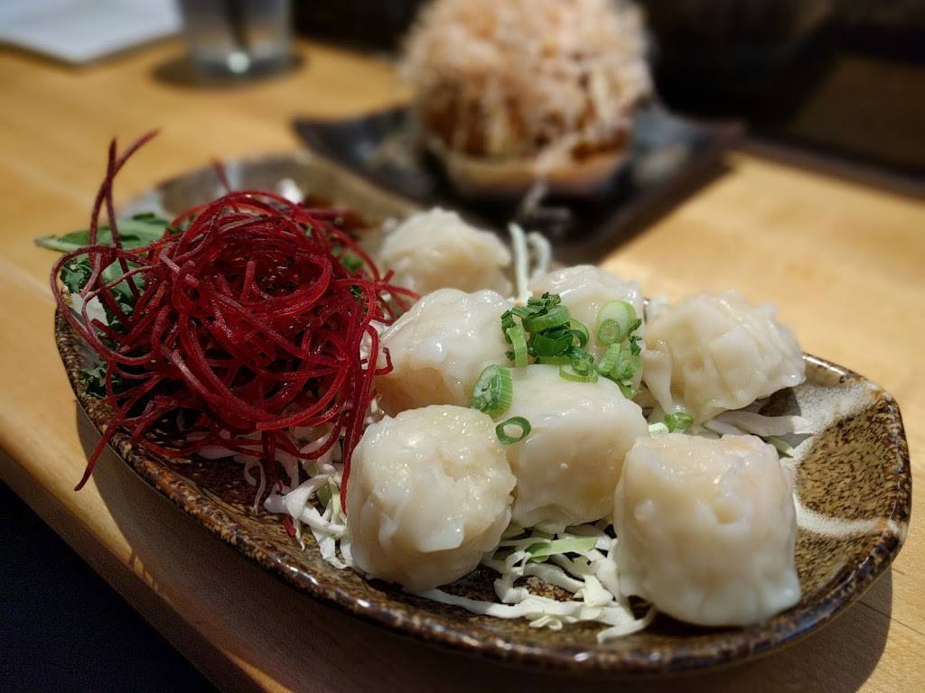 SEN Sushi Bar | restaurant | 814 S Oak Park Ave, Oak Park, IL 60304, USA | 7088484400 OR +1 708-848-4400