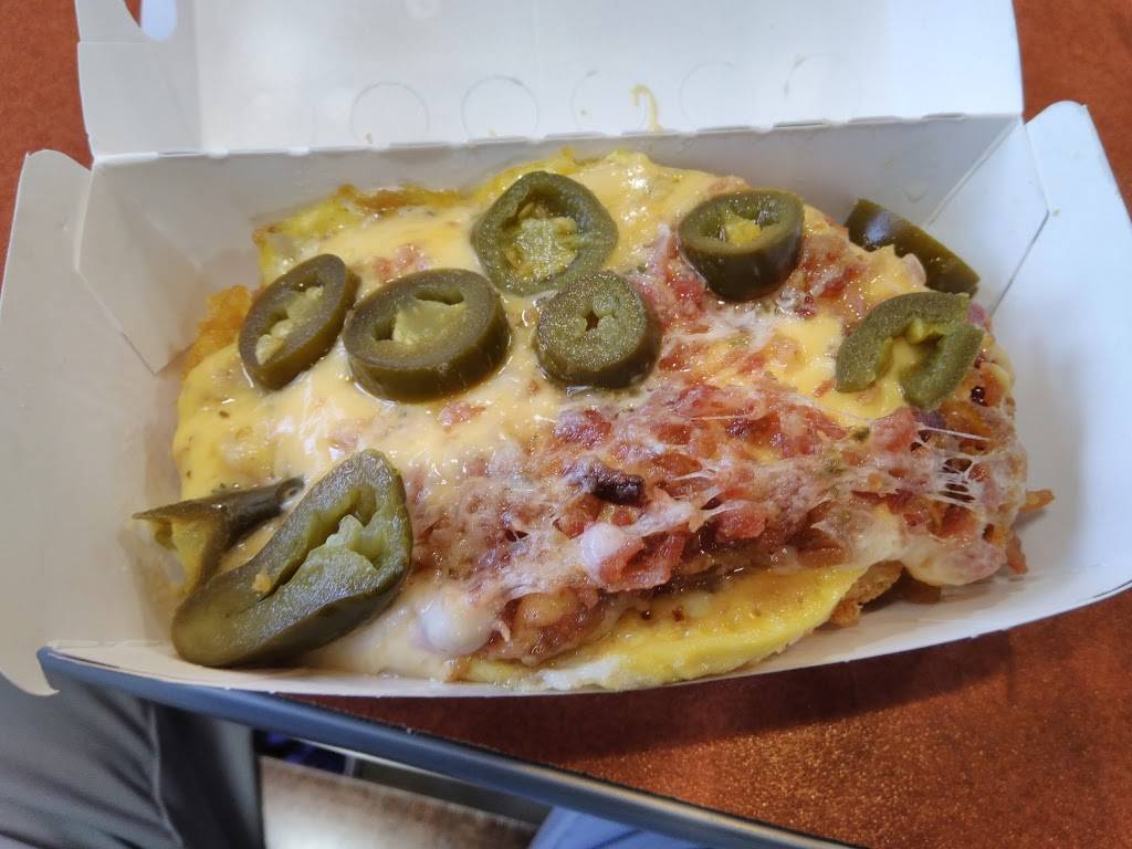 Jack in the Box | restaurant | 4815 Voltaire St, San Diego, CA 92107, USA | 6192237714 OR +1 619-223-7714