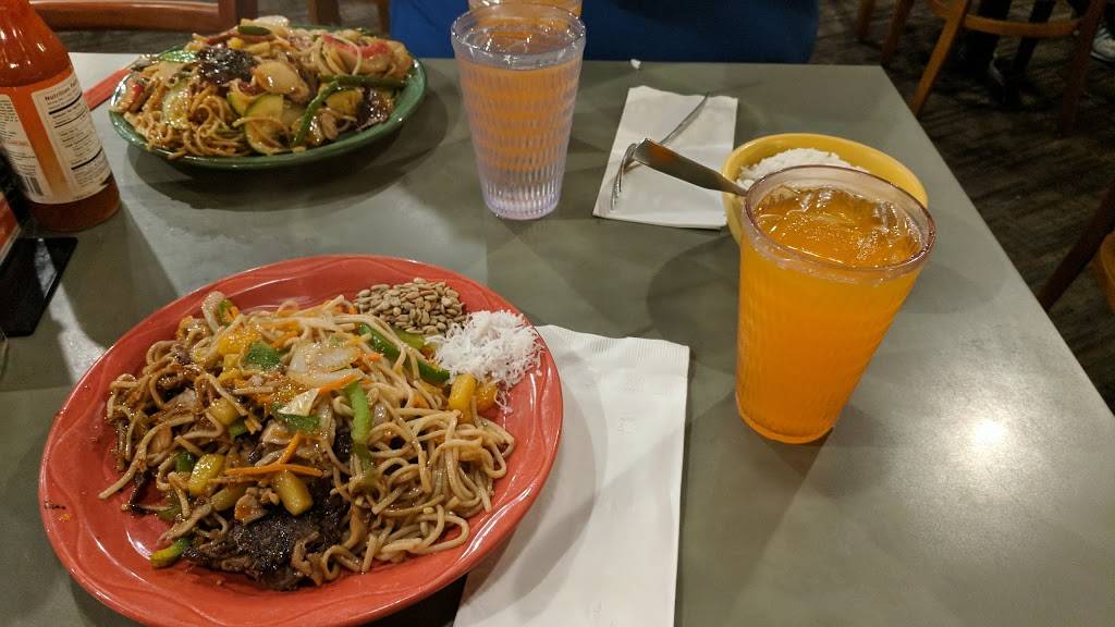 HuHot Mongolian Grill | restaurant | 917 25th Ave, Coralville, IA 52241, USA | 3193589100 OR +1 319-358-9100