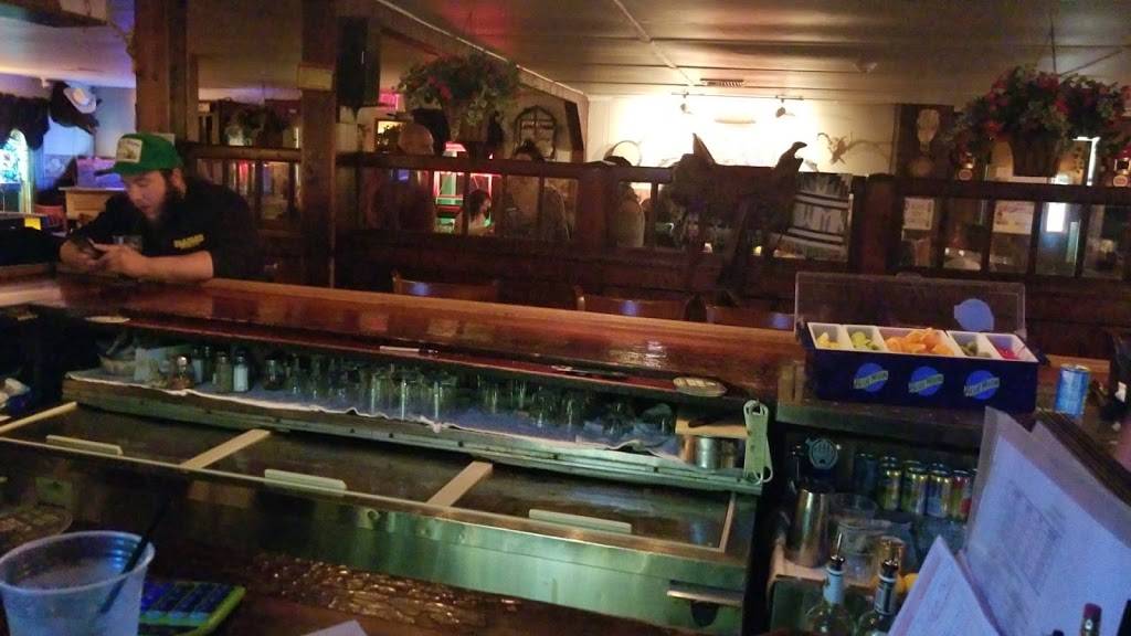 Village Saloon | restaurant | 712 Woodport Rd, Sparta Township, NJ 07871, USA | 9737295110 OR +1 973-729-5110