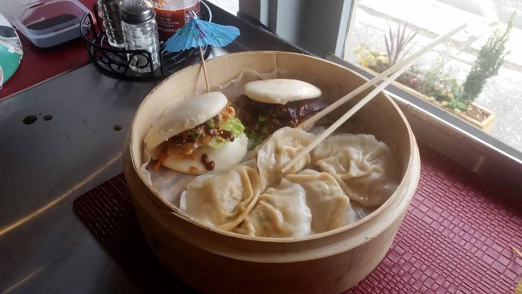 Chi Food Bistro | restaurant | 2 Oakland Ave, Warwick, NY 10990, USA | 8453248956 OR +1 845-324-8956