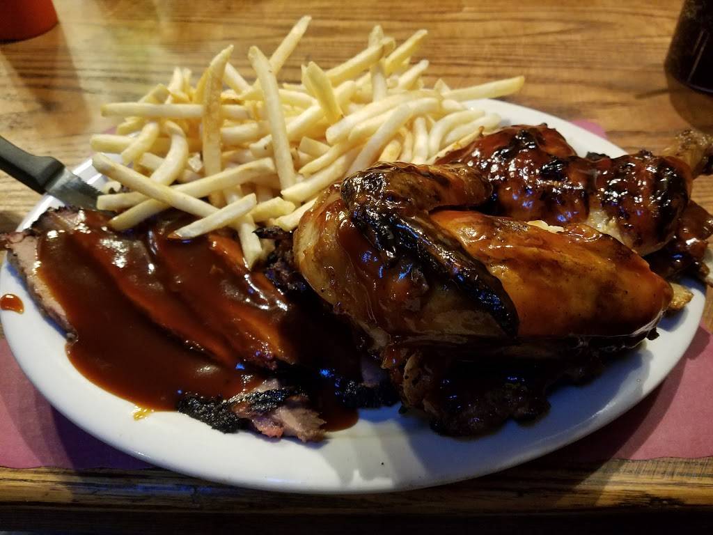 Stockade | restaurant | 23881 Lake Dr, Crestline, CA 92325, USA | 9093382465 OR +1 909-338-2465