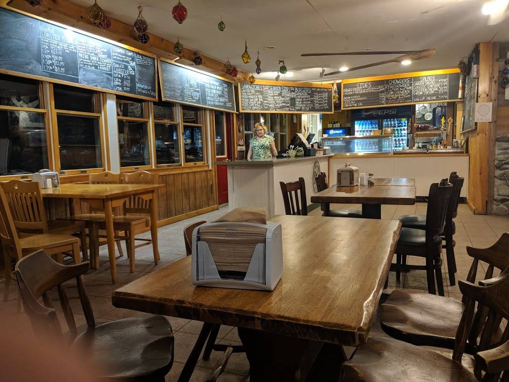 McLaughlins Lobster Shack | restaurant | 12 McKay Rd, Lincolnville, ME 04849, USA | 2077895205 OR +1 207-789-5205