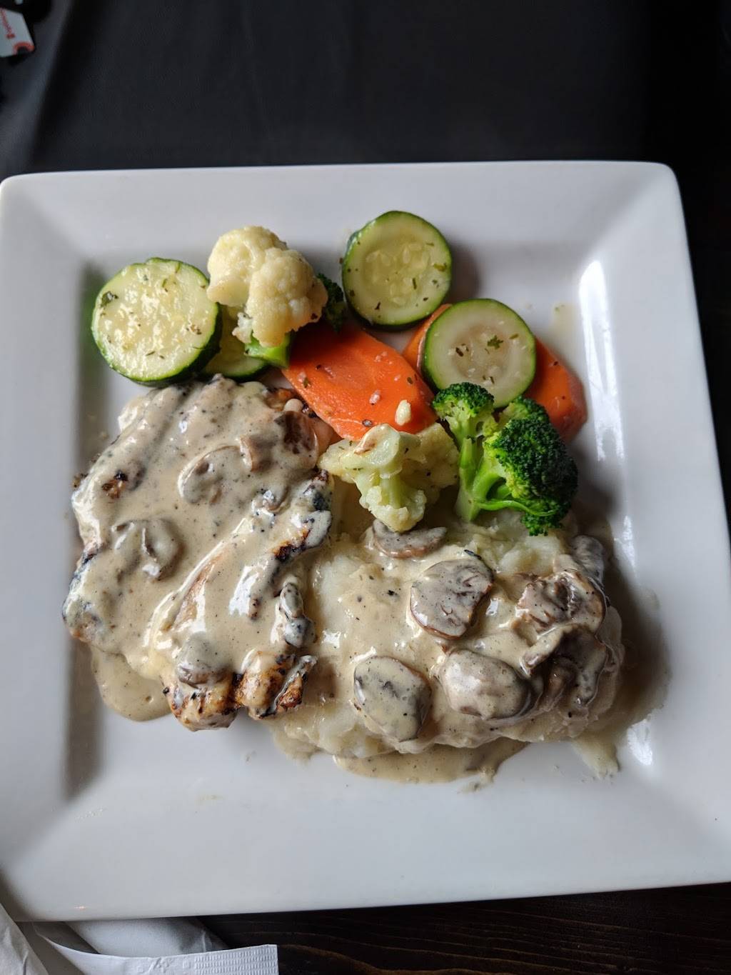 The Rad Brothers Sports Bar and Tap House | restaurant | 550 Ontario St S, Milton, ON L9T 5E4, Canada | 9058751119 OR +1 905-875-1119