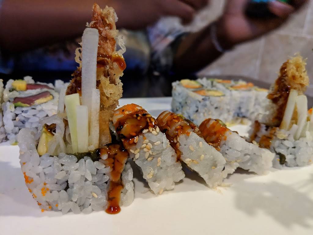 Akira | restaurant | 13420 Boyette Rd, Riverview, FL 33569, USA | 8136895544 OR +1 813-689-5544