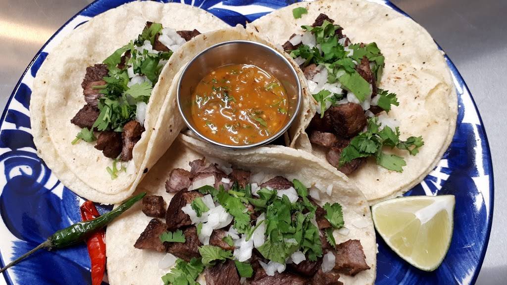 Patio Andaluz | restaurant | 5 Lock St, St. Catharines, ON L2N 5B4, Canada | 9059359000 OR +1 905-935-9000