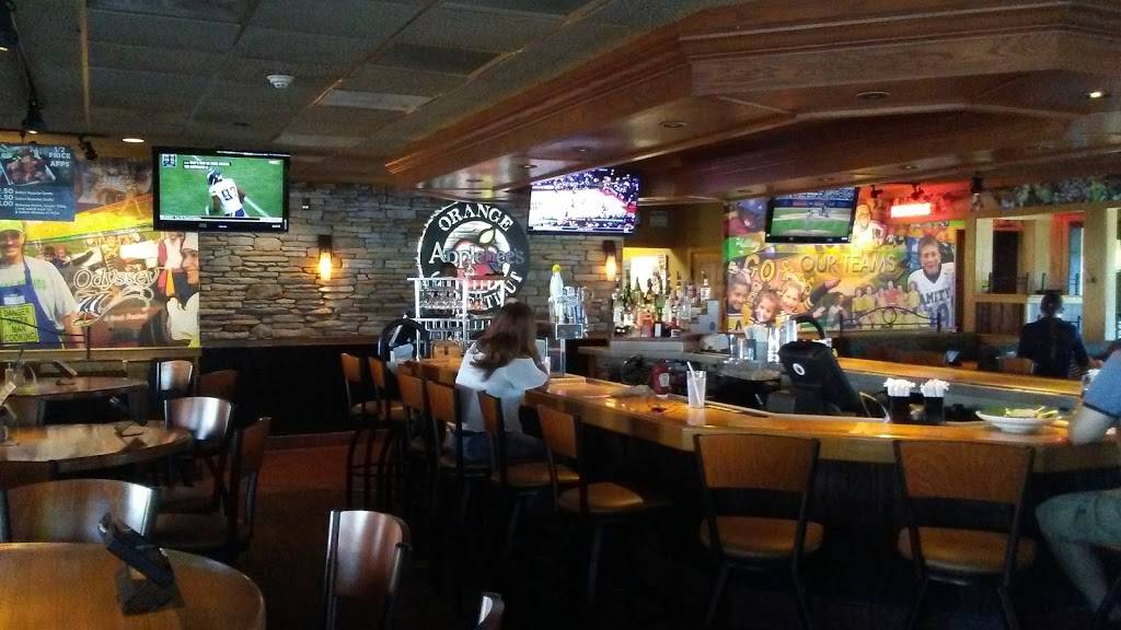 Applebees Grill + Bar | restaurant | 526 Boston Post Rd, Orange, CT 06477, USA | 2037955762 OR +1 203-795-5762