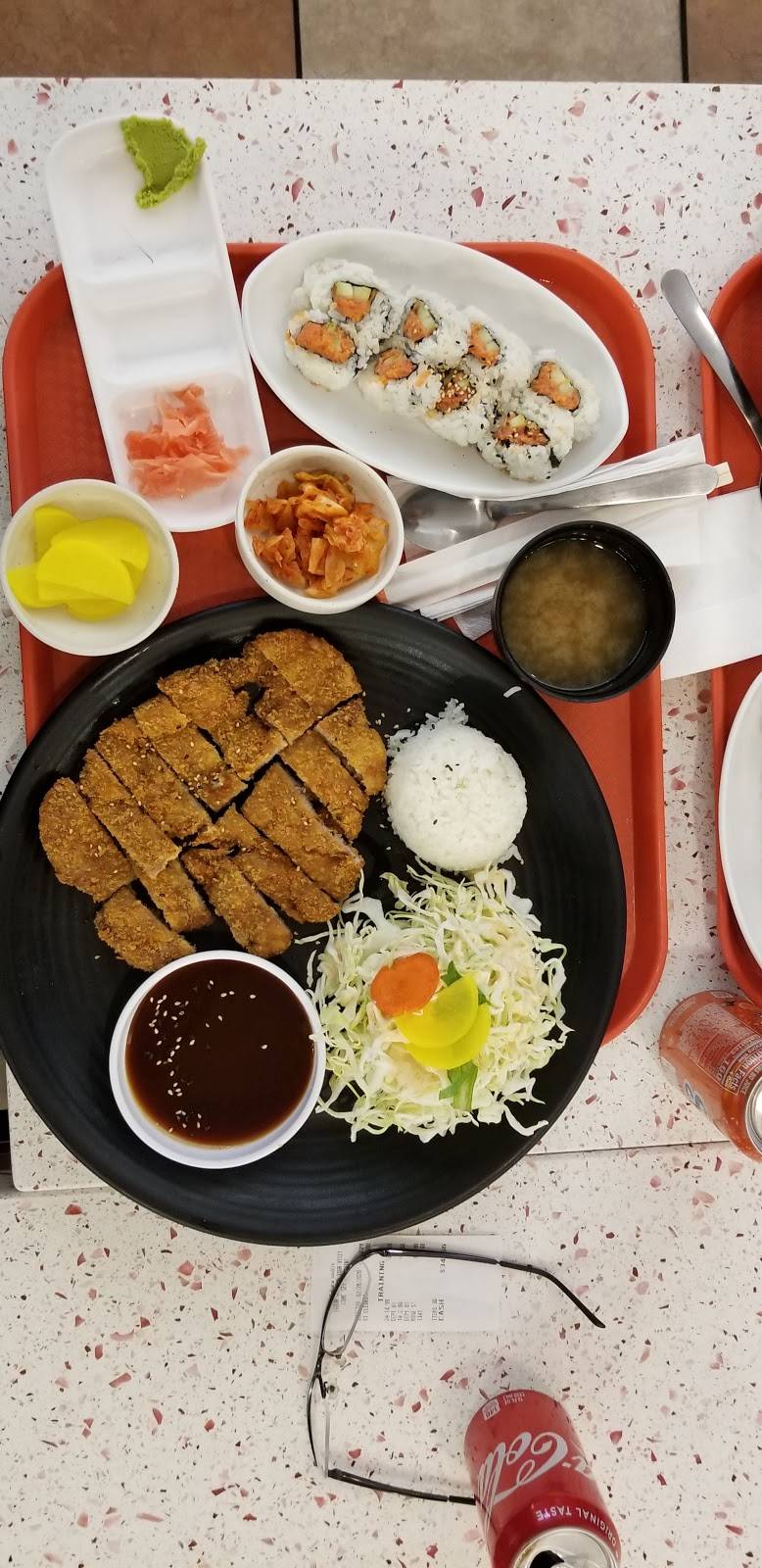 Sakura Sushi | restaurant | 6850 Spring Mountain Rd f3, Las Vegas, NV 89146, USA | 7022207370 OR +1 702-220-7370