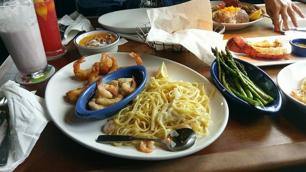 Red Lobster | restaurant | 5815 N Loop 1604 W, San Antonio, TX 78249, USA | 2106945912 OR +1 210-694-5912