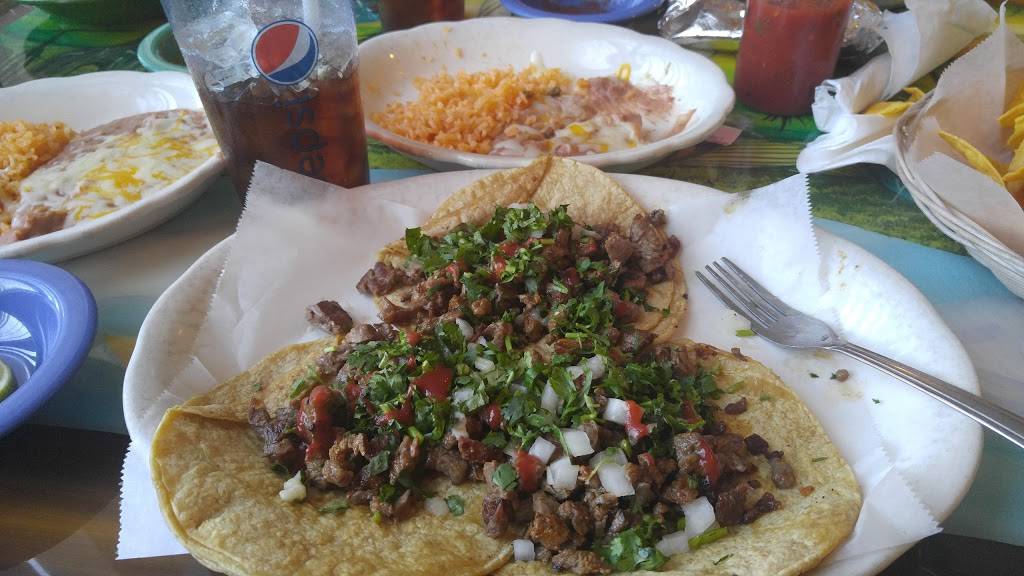 El Tequila | restaurant | 1240 E Green Bay St, Shawano, WI 54166, USA | 7155245282 OR +1 715-524-5282