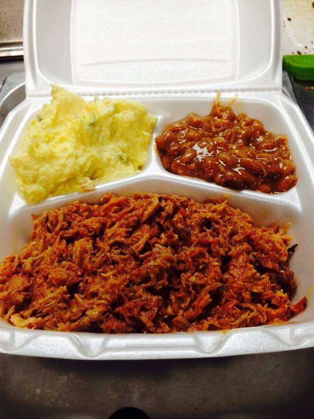 Silverwares BBQ | restaurant | 726 S State St, Lyons, GA 30436, USA | 9123884827 OR +1 912-388-4827