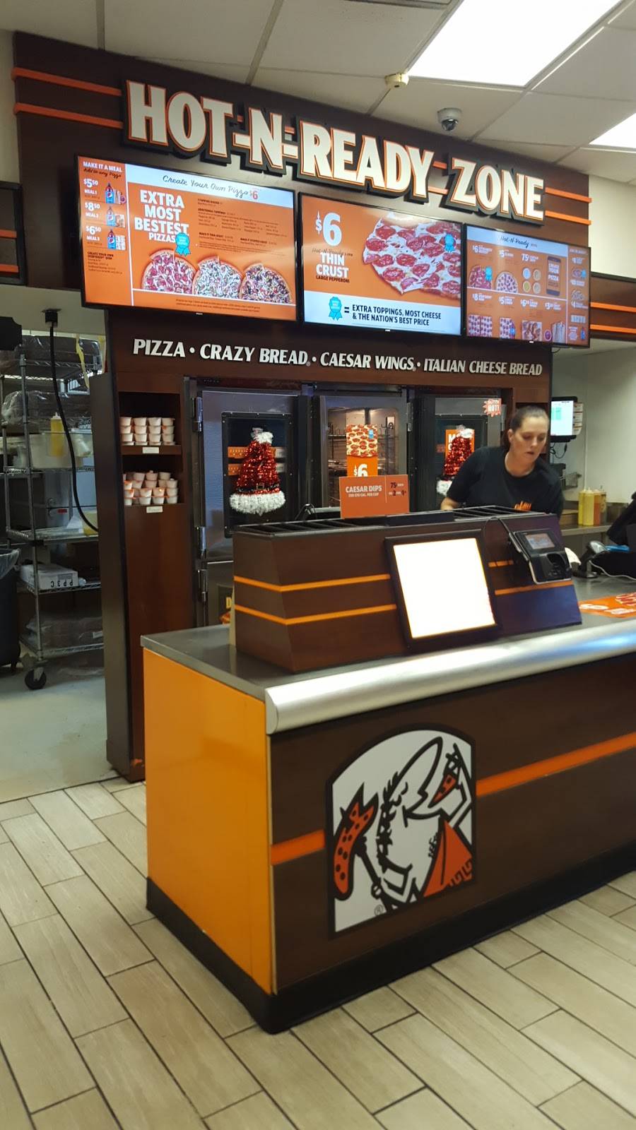 Little Caesars Pizza | meal takeaway | 2202 N Young Blvd, Chiefland, FL 32626, USA | 3524932600 OR +1 352-493-2600