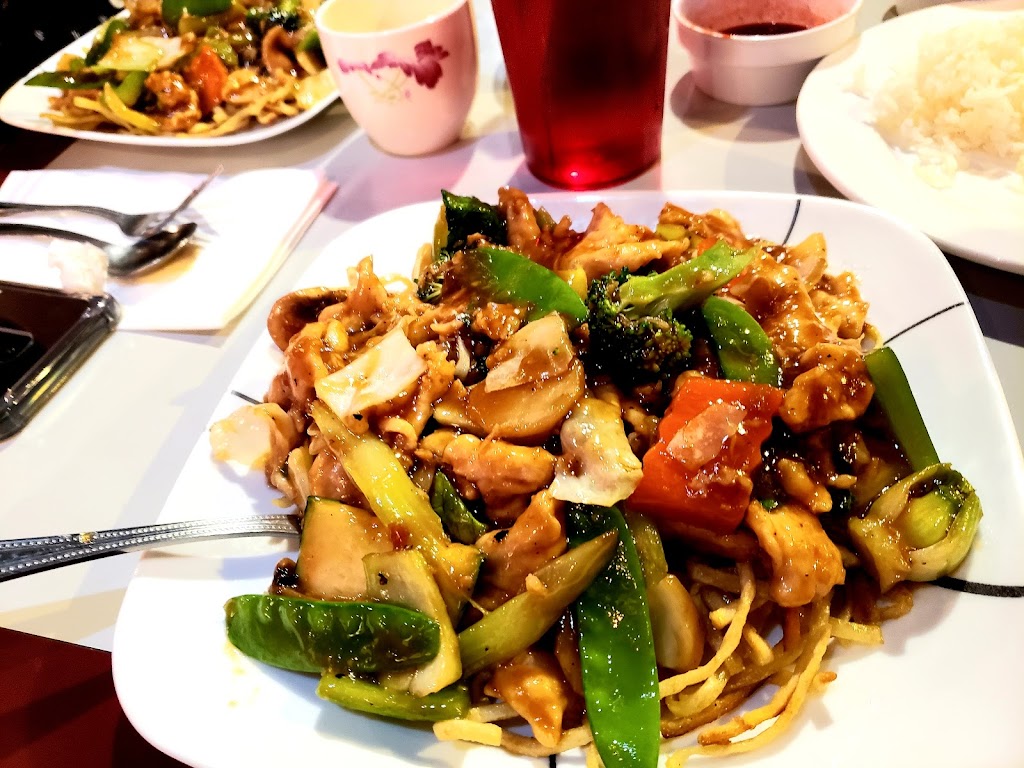 Yu Garden Asian Cuisine | restaurant | 1033 Paseo Del Pueblo Sur, Taos, NM 87571, USA | 5757587828 OR +1 575-758-7828