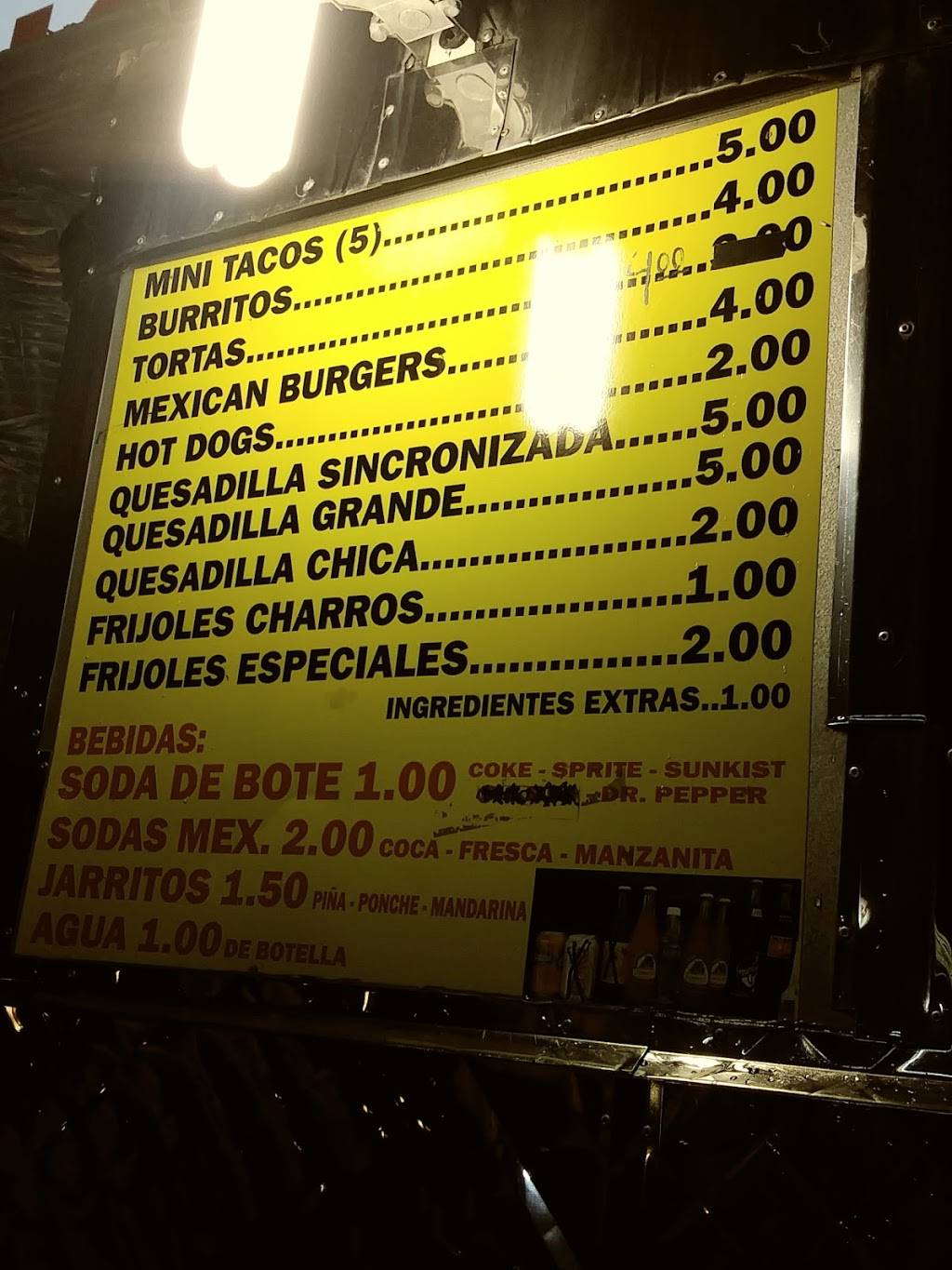 Mini Taquitos | restaurant | 1821 SW Military Dr, San Antonio, TX 78221, USA | 2105484629 OR +1 210-548-4629