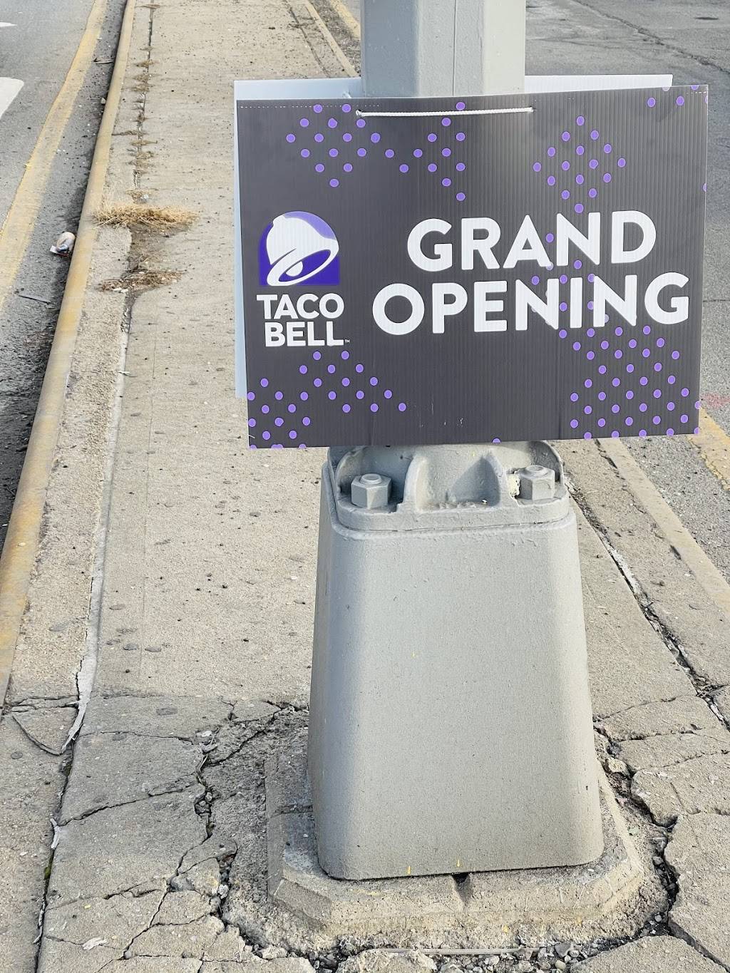 Taco Bell | restaurant | 83-10 Astoria Blvd, Queens, NY 11370, USA | 9294871525 OR +1 929-487-1525