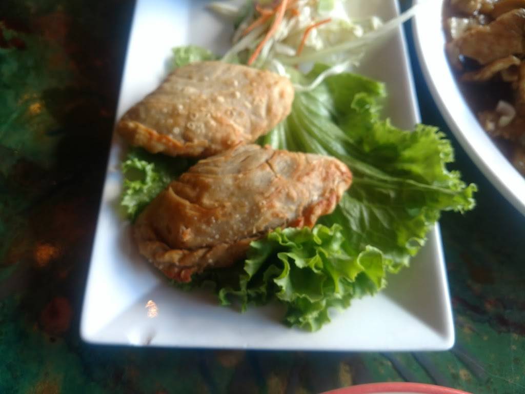 Tara Thai | restaurant | 7501 Leesburg Pike, Falls Church, VA 22043, USA | 7035069788 OR +1 703-506-9788