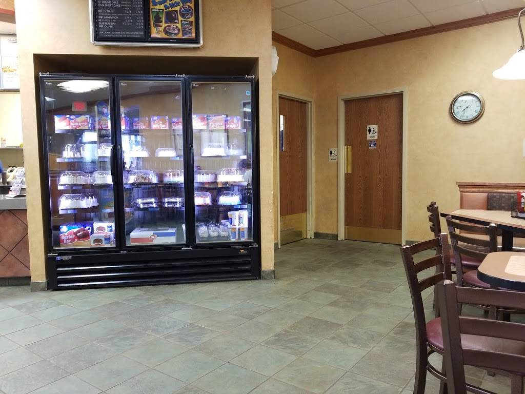 DQ Grill & Chill Restaurant | restaurant | 2240, 4039 Pennsylvania Ave, Dubuque, IA 52002, USA | 5635825960 OR +1 563-582-5960