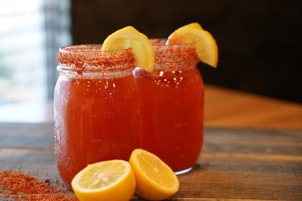 Los Chorros - Breakfast • Pupusas • Sweets | restaurant | 4693 W Century Blvd, Inglewood, CA 90304, USA | 3106715147 OR +1 310-671-5147