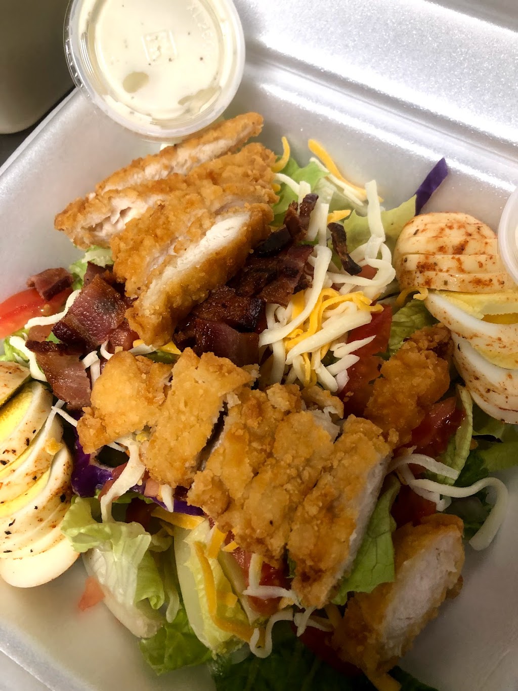 Triple D Bar and Grill | restaurant | 5215 Singing Hills Dr, Dallas, TX 75241, USA | 4697303157 OR +1 469-730-3157