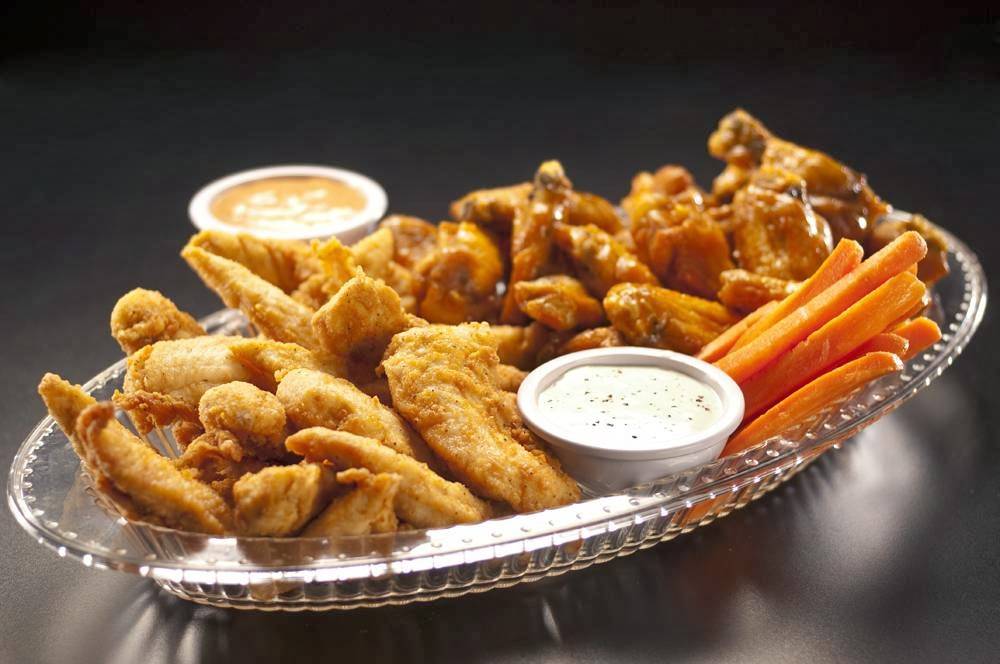 Slim Chickens | restaurant | 555 S Kelly Ave, Edmond, OK 73003, USA | 4053406770 OR +1 405-340-6770