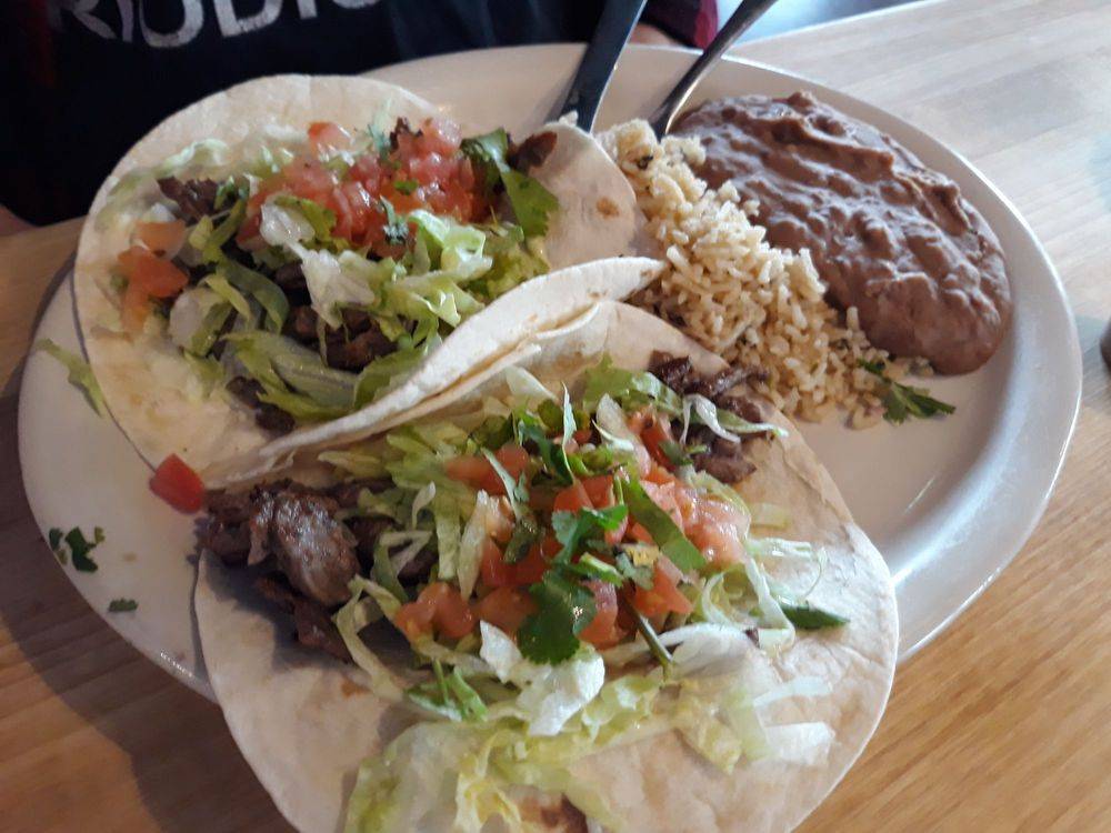 Thirsty Amigos Taco Shop | restaurant | 1026 S Gilbert Rd #101, Gilbert, AZ 85296, USA | 4808096890 OR +1 480-809-6890