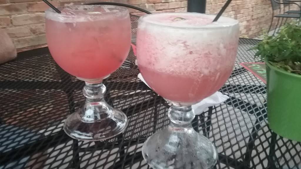 Salsarias | restaurant | 146 E Chicago Blvd, Tecumseh, MI 49286, USA | 5174230018 OR +1 517-423-0018