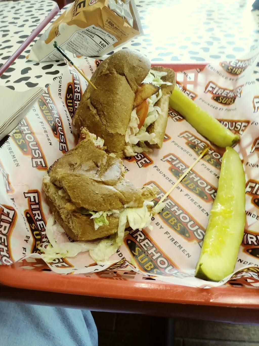 Firehouse Subs Summerfield Crossing | meal delivery | 13129 US-301, Riverview, FL 33578, USA | 8134439792 OR +1 813-443-9792