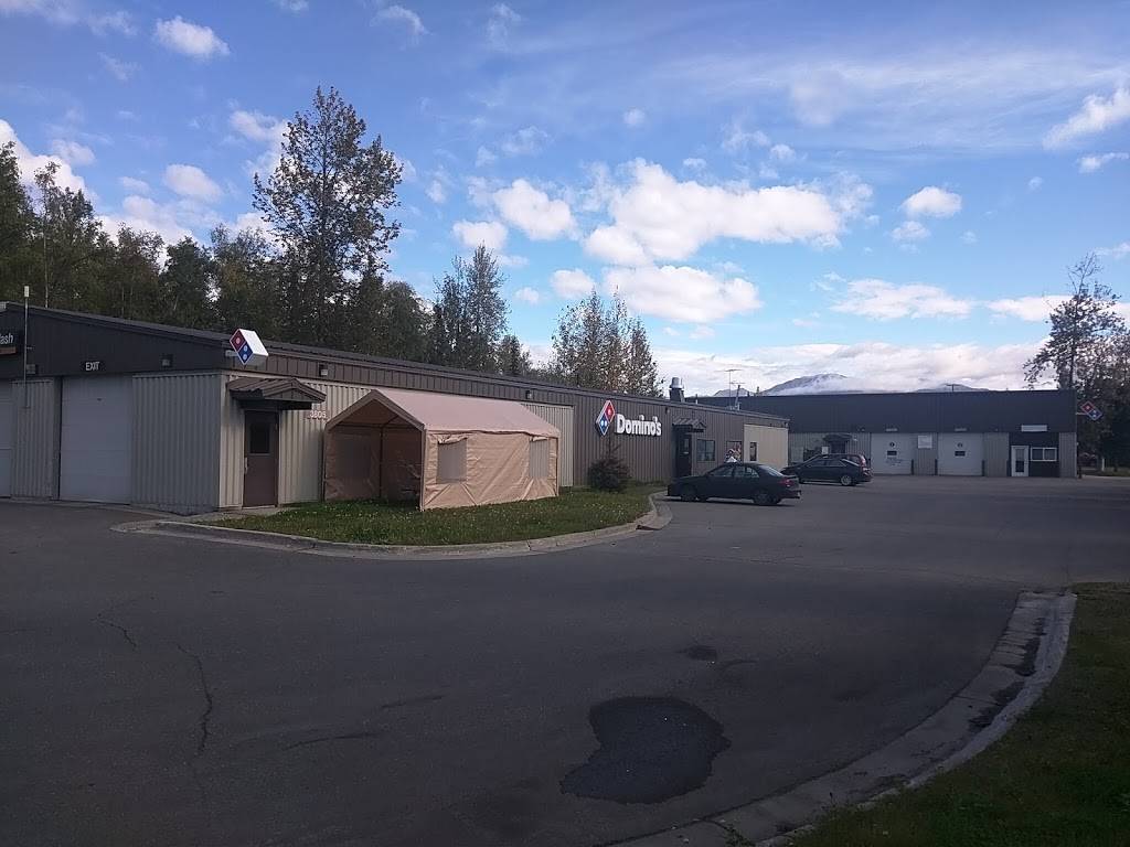 Dominos Pizza | meal delivery | 5800 Westover Ave, Anchorage, AK 99506, USA | 9073349500 OR +1 907-334-9500