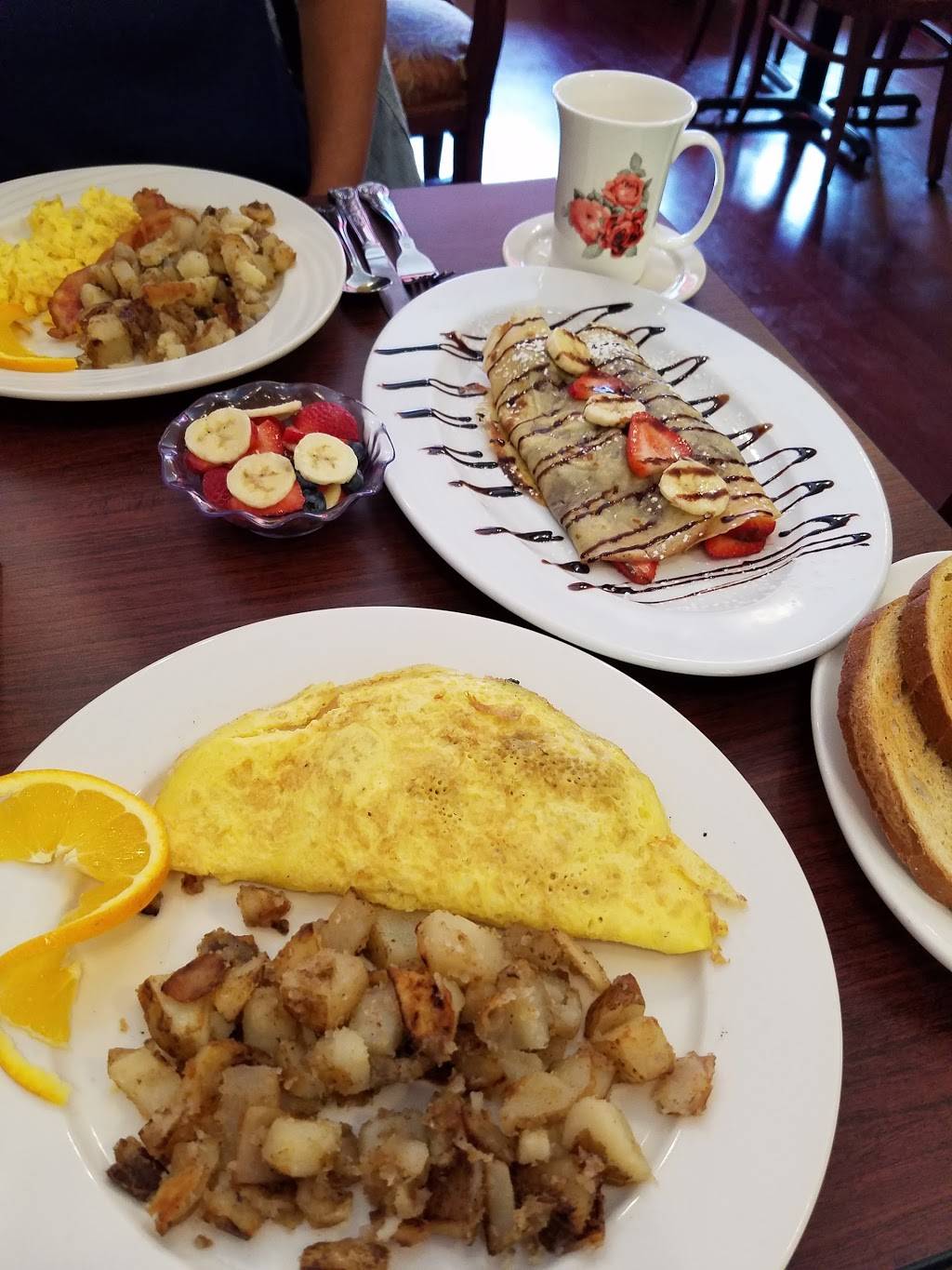 Rosies Room Bake Shoppe & Cafe | cafe | 925 N Broadway, Massapequa, NY 11758, USA | 5167972600 OR +1 516-797-2600