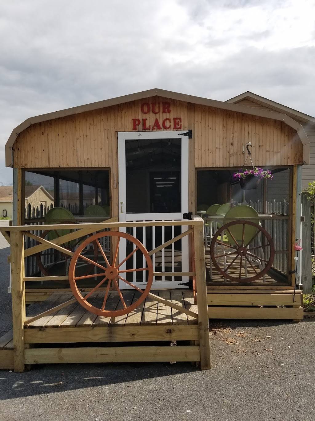 Our Place | restaurant | 5 W Prospect Rd, Fayetteville, TN 37334, USA | 9315579485 OR +1 931-557-9485