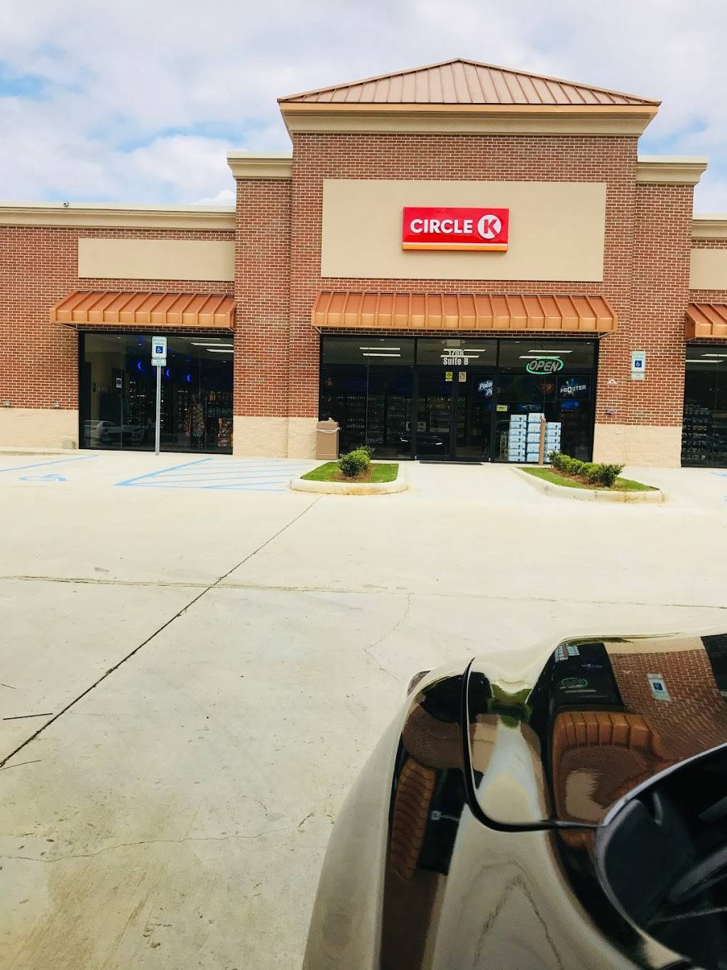 Circle K | meal takeaway | 100 Colony Crossing Way, Madison, MS 39110, USA | 6016054535 OR +1 601-605-4535