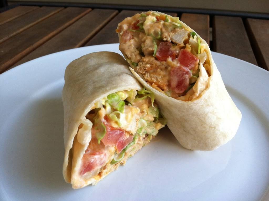 Fingers Wings & Other Things | meal takeaway | 107 Ridge Pike, Conshohocken, PA 19428, USA | 6108286191 OR +1 610-828-6191