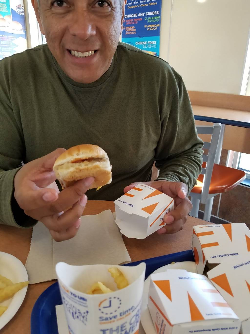 White Castle | restaurant | 2077 US-1, Rahway, NJ 07065, USA | 7323884601 OR +1 732-388-4601