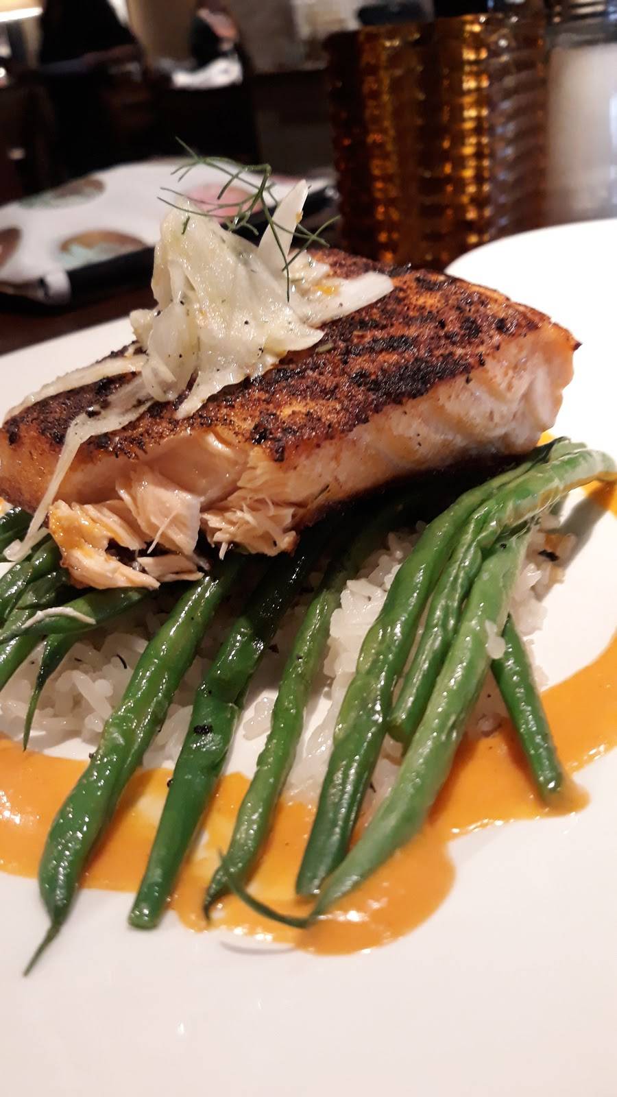 Burtons Grill | restaurant | 210 Andover St, Peabody, MA 01960, USA | 9789770600 OR +1 978-977-0600