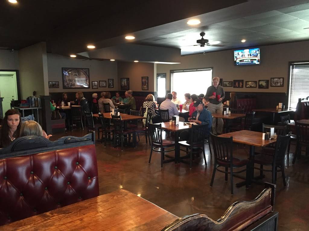 Holiday Pizza | restaurant | 406 Fair Rd #10, Statesboro, GA 30458, USA | 9127647669 OR +1 912-764-7669