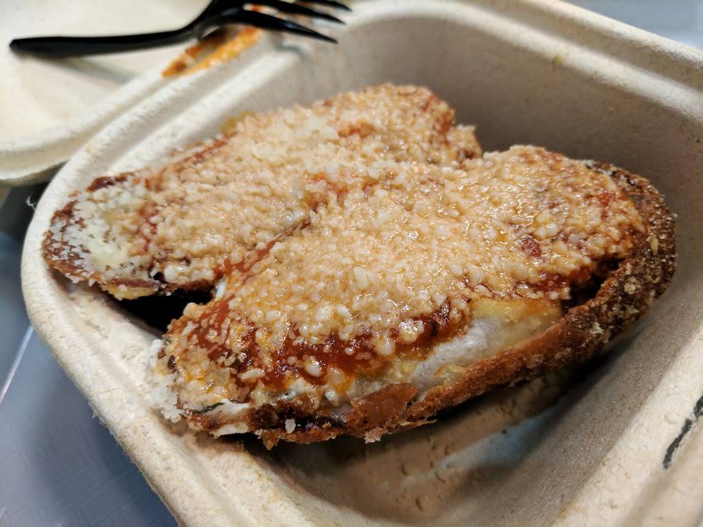 Meggrolls | restaurant | 107 N Fayette St, Alexandria, VA 22314, USA | 5713120399 OR +1 571-312-0399