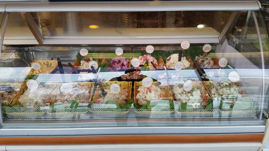 Traditional Bagel Cafe | restaurant | 1279 North Ave, New Rochelle, NY 10804, USA | 9146321045 OR +1 914-632-1045