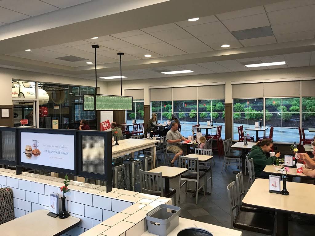 Chick-fil-A | restaurant | 165 Purcellville Gateway Dr, Purcellville, VA 20132, USA | 5403380833 OR +1 540-338-0833