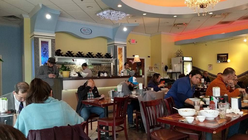 Pho Royal Restaurant Leesburg | restaurant | 542 Fort Evans Rd NE, Leesburg, VA 20176, USA | 7037791774 OR +1 703-779-1774
