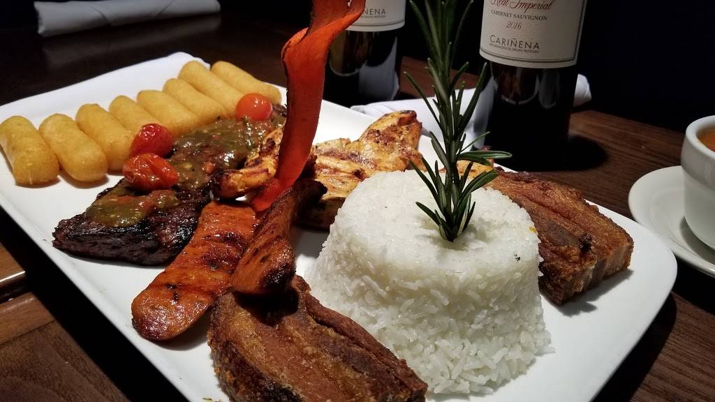 Raices | restaurant | 565 W 207th St, New York, NY 10034, USA | 2127293814 OR +1 212-729-3814