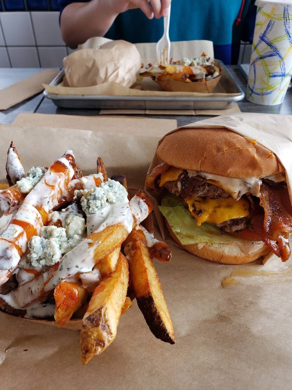 Apollo Restaurant ???? | restaurant | 14950 7th St, Victorville, CA 92395, USA | 7602454900 OR +1 760-245-4900