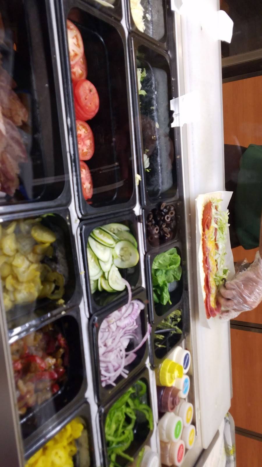 Subway Restaurants | restaurant | 1204 Victory Blvd, Staten Island, NY 10314, USA | 7187274777 OR +1 718-727-4777