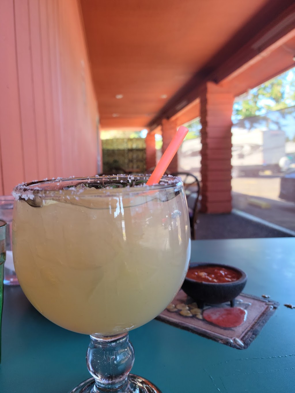 Ixtapa Family Mexican Restaurant | restaurant | 1015 US-101, Florence, OR 97439, USA | 5419974499 OR +1 541-997-4499