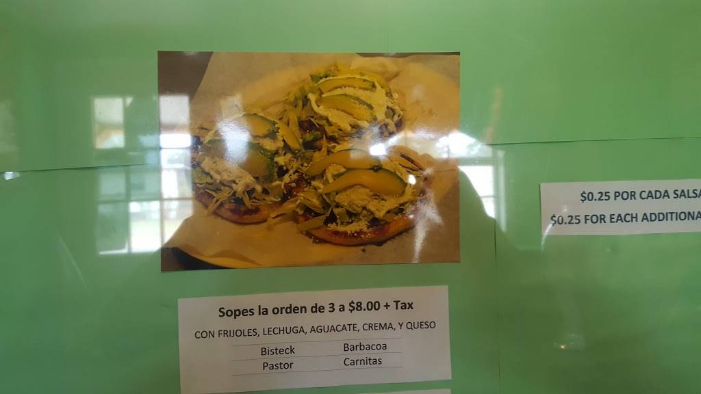 Tacos El Toluco | restaurant | 811 Cross Park, Henderson, TX 75654, USA | 9038542481 OR +1 903-854-2481