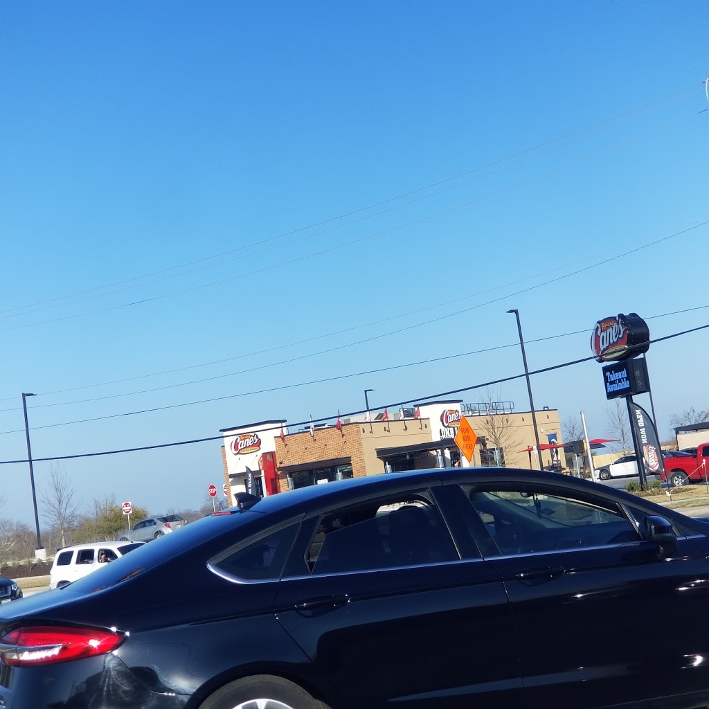 Raising Canes Chicken Fingers | meal takeaway | 106 St Cloud, San Antonio, TX 78228, USA | 2107334650 OR +1 210-733-4650