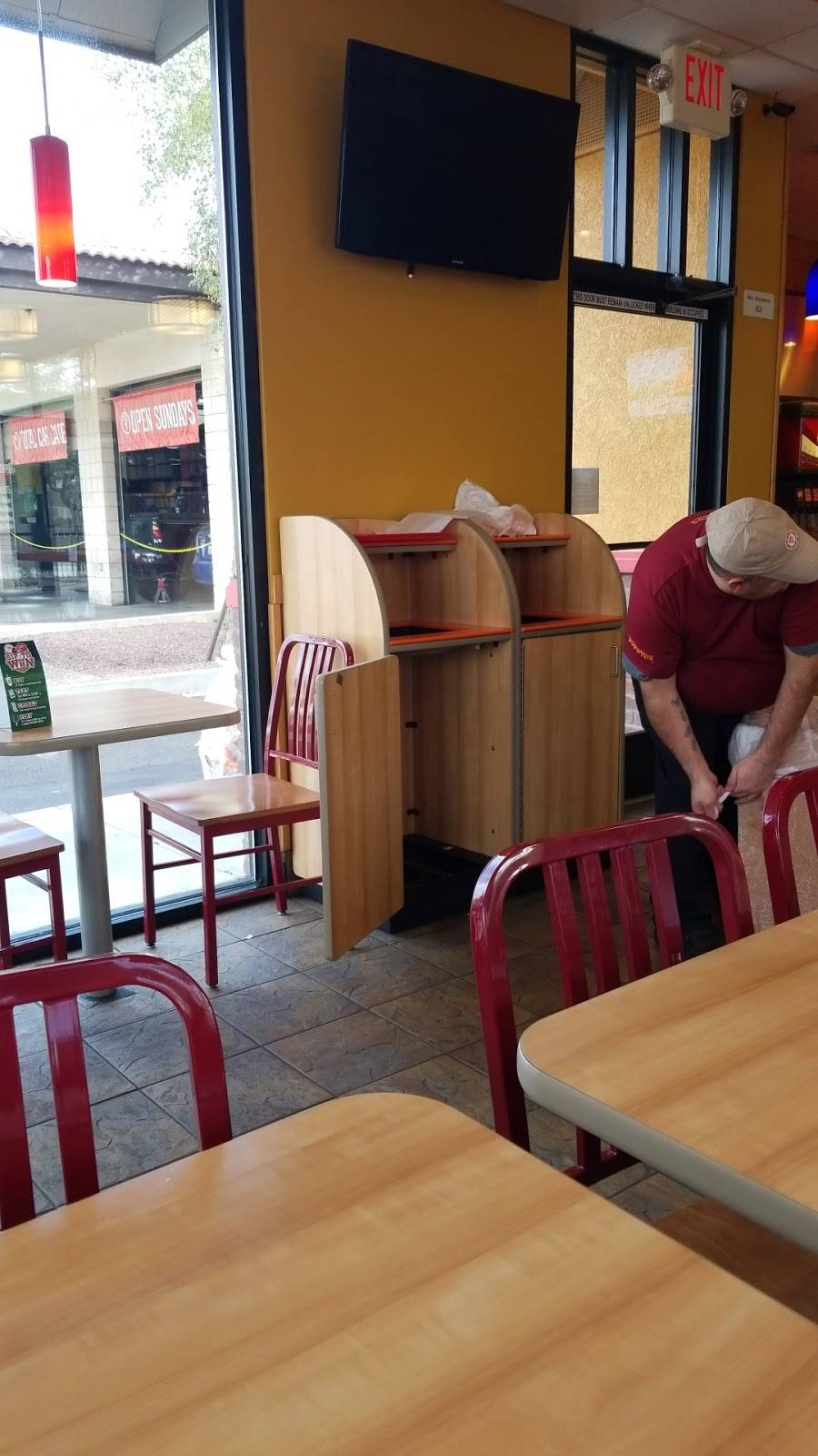 Popeyes Louisiana Kitchen | restaurant | 457 W Broadway Rd, Tempe, AZ 85282, USA | 4802370896 OR +1 480-237-0896