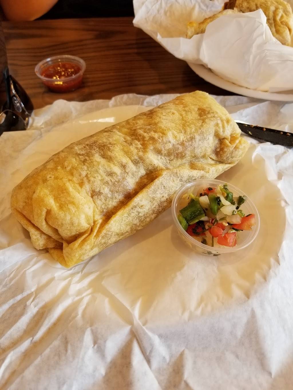 Evitas Mexican Cafe | cafe | 3868 E Main St, Ventura, CA 93003, USA | 8056564571 OR +1 805-656-4571